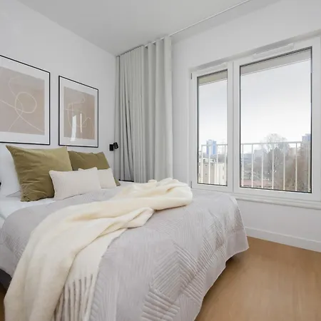 Elegant With Parking & Balcony In The Centre By Renters Prestige Varsavia