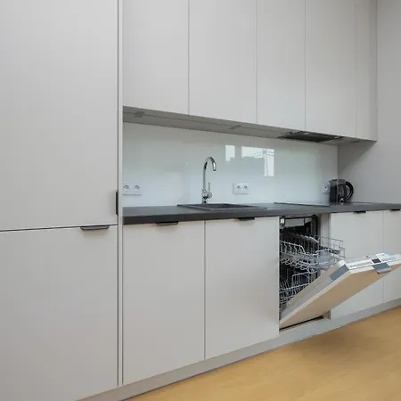 Elegant With Parking & Balcony In The Centre By Renters Prestige Appartamento Varsavia