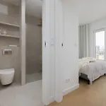 Elegant With Parking & Balcony In The Centre By Renters Prestige *